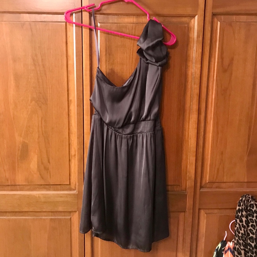 One shoulder dress